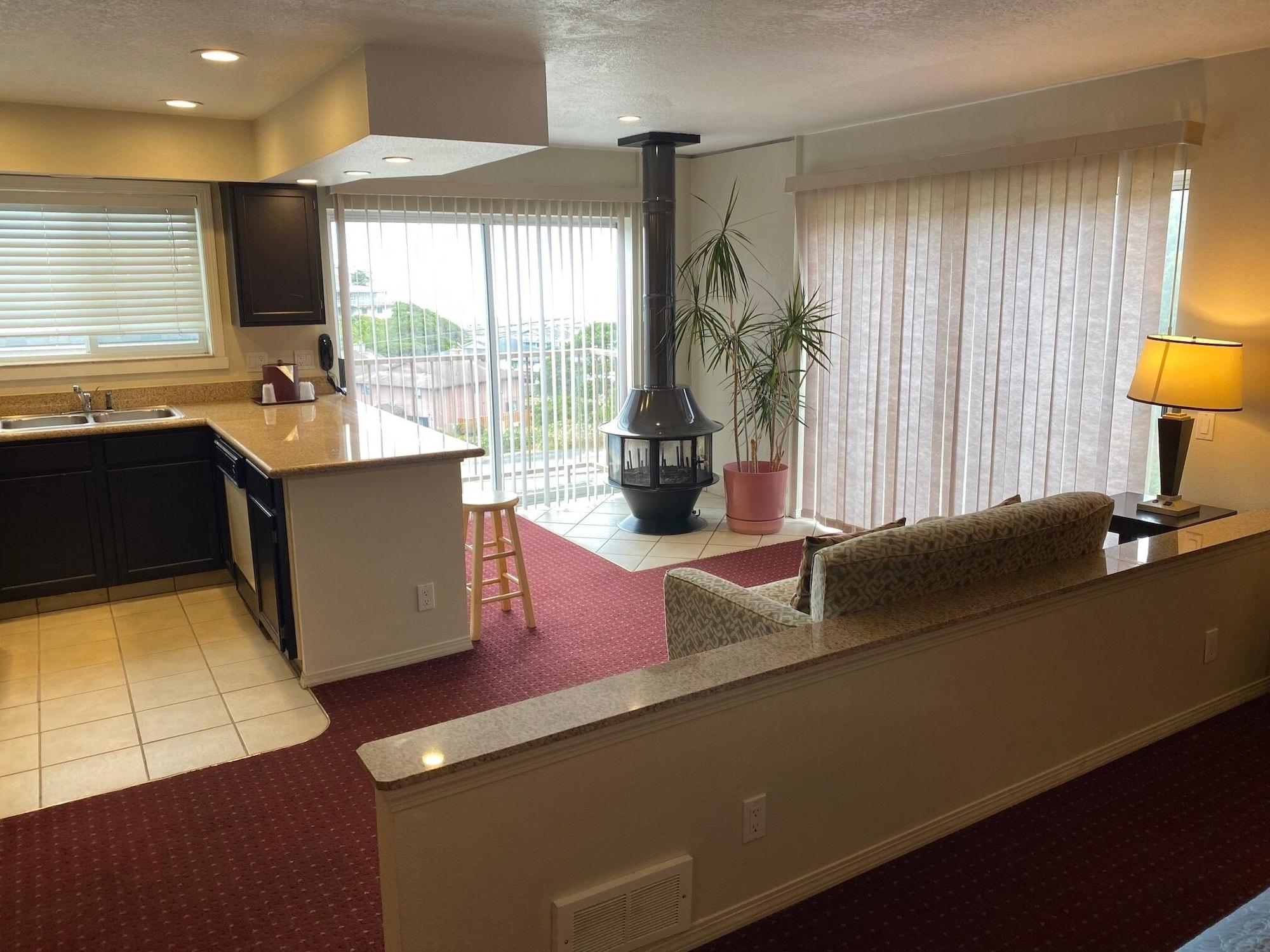 Days Inn By Wyndham Newport Or מראה חיצוני תמונה