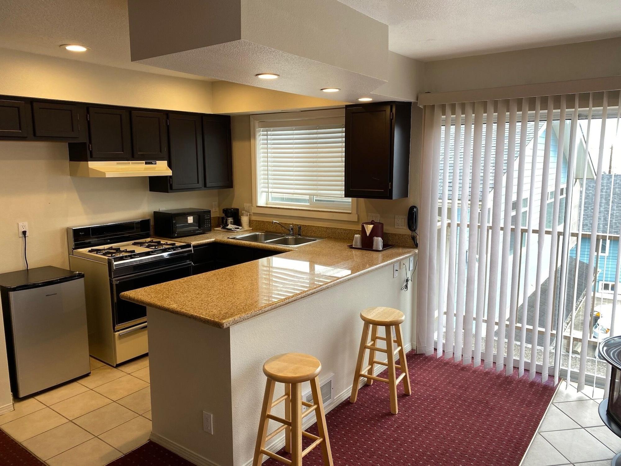 Days Inn By Wyndham Newport Or מראה חיצוני תמונה