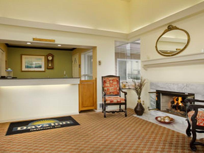 Days Inn By Wyndham Newport Or מראה חיצוני תמונה